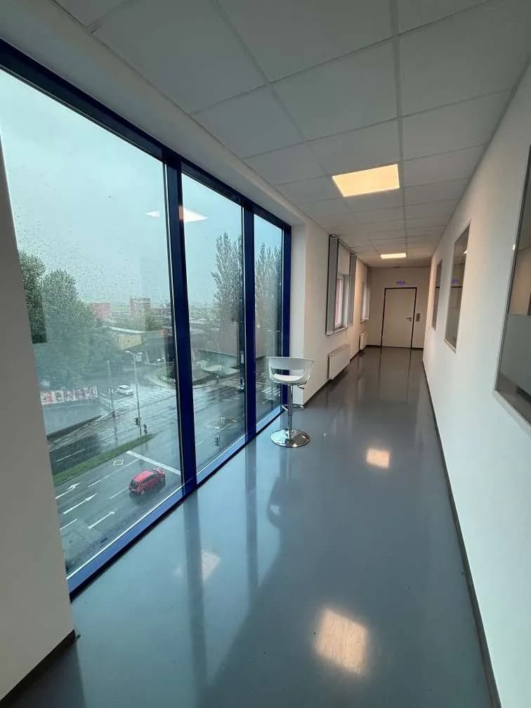 7-Zimmer-Gewerbeimmobilie mieten in Graz – 313 m², € 3.990 – Bild 3 von 15