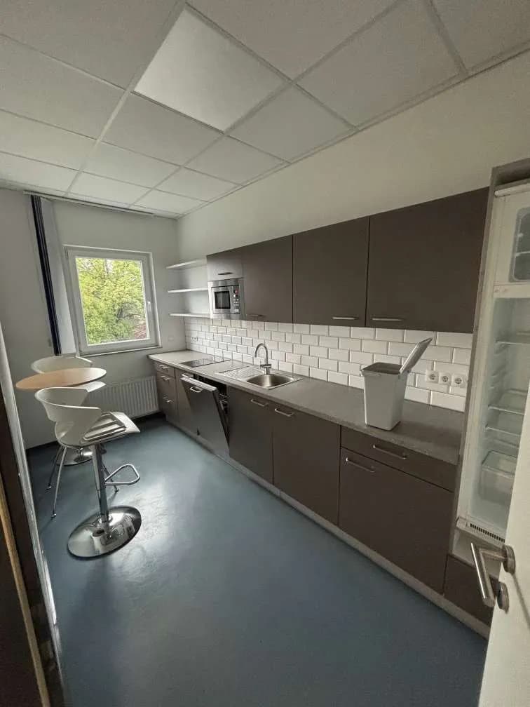 7-Zimmer-Gewerbeimmobilie mieten in Graz – 313 m², € 3.990 – Bild 7 von 15