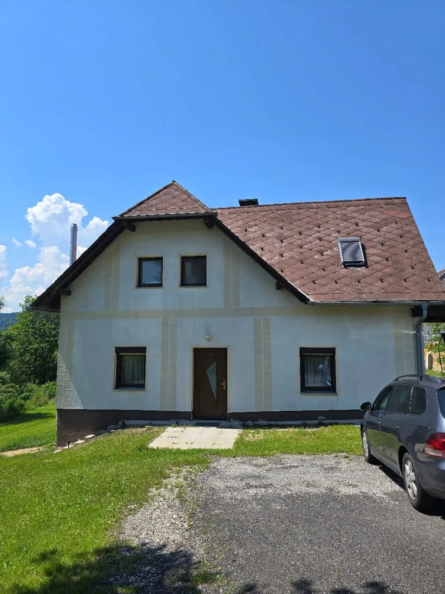 3-Zimmer-Wohnung mieten in Neunkirchen – 75 m², € 500