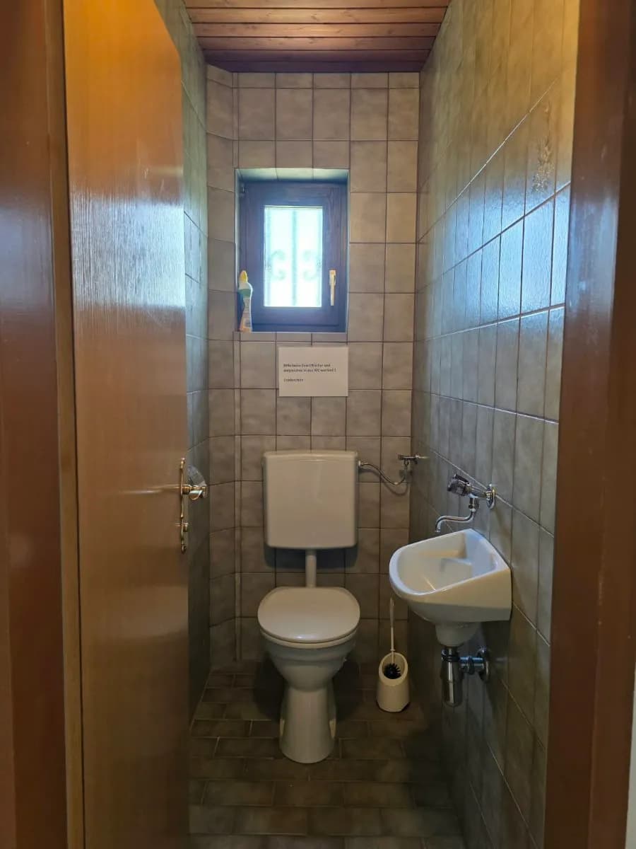 3-Zimmer-Wohnung mieten in Neunkirchen – 75 m², € 500 – Bild 5 von 11