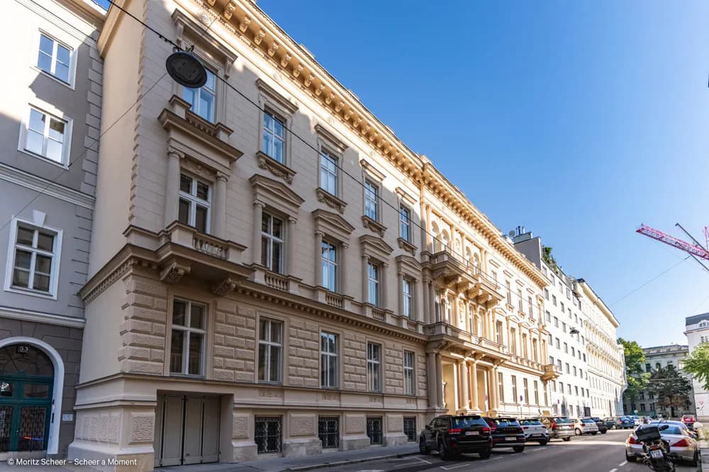Gewerbeimmobilie mieten in Wien – 1 114 m², € 18 – Bild 2 von 20