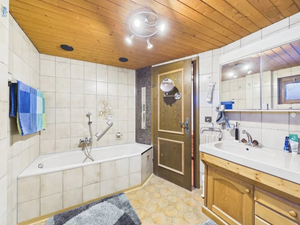 8-Zimmer-Haus kaufen in Feldkirch – 264 m², € 670.000 – Bild 19 von 45