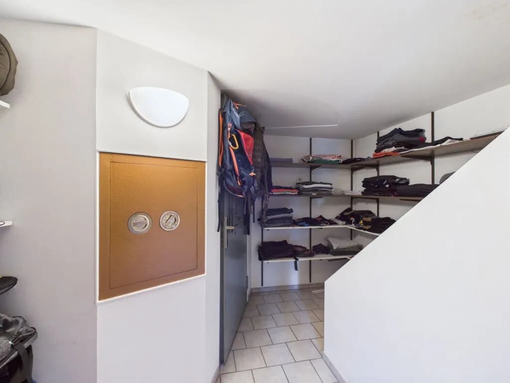 8-Zimmer-Haus kaufen in Feldkirch – 264 m², € 670.000 – Bild 25 von 45
