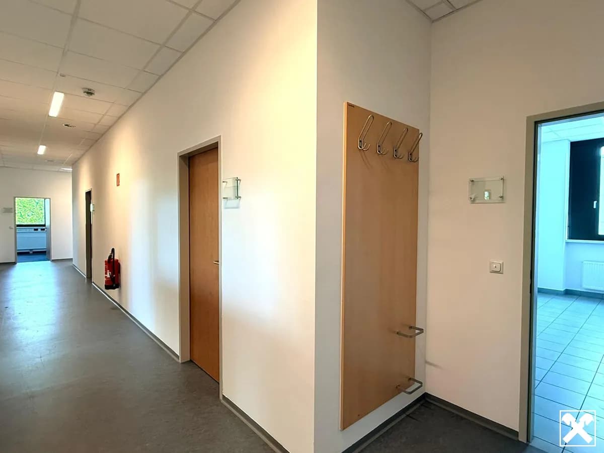 Gewerbeimmobilie mieten in Jennersdorf – 18 m², € 11 – Bild 4 von 8