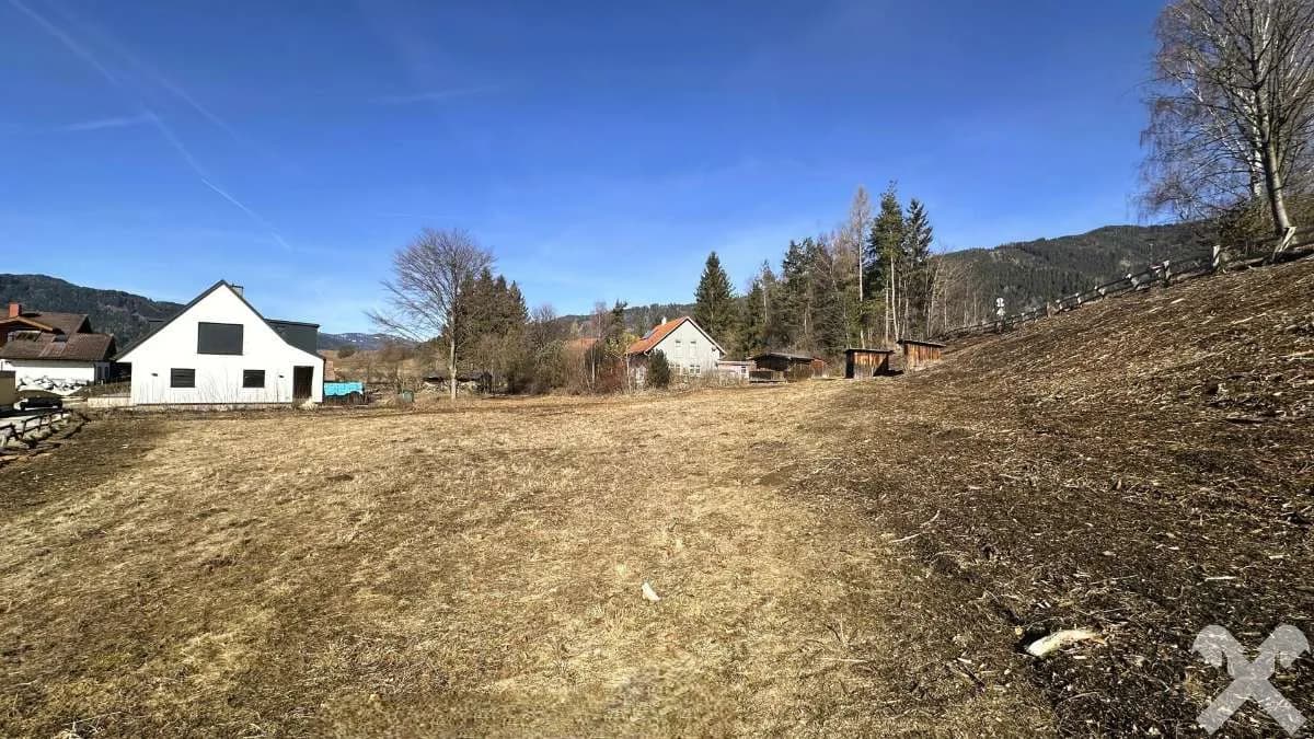 Grundstück kaufen in Murtal – 2 390 m², € 110.000