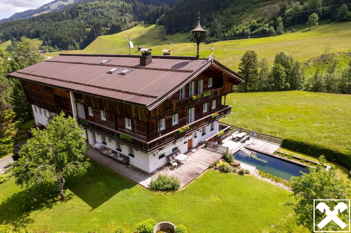 12-Zimmer-Haus kaufen in Kitzbühel – 387 m²
