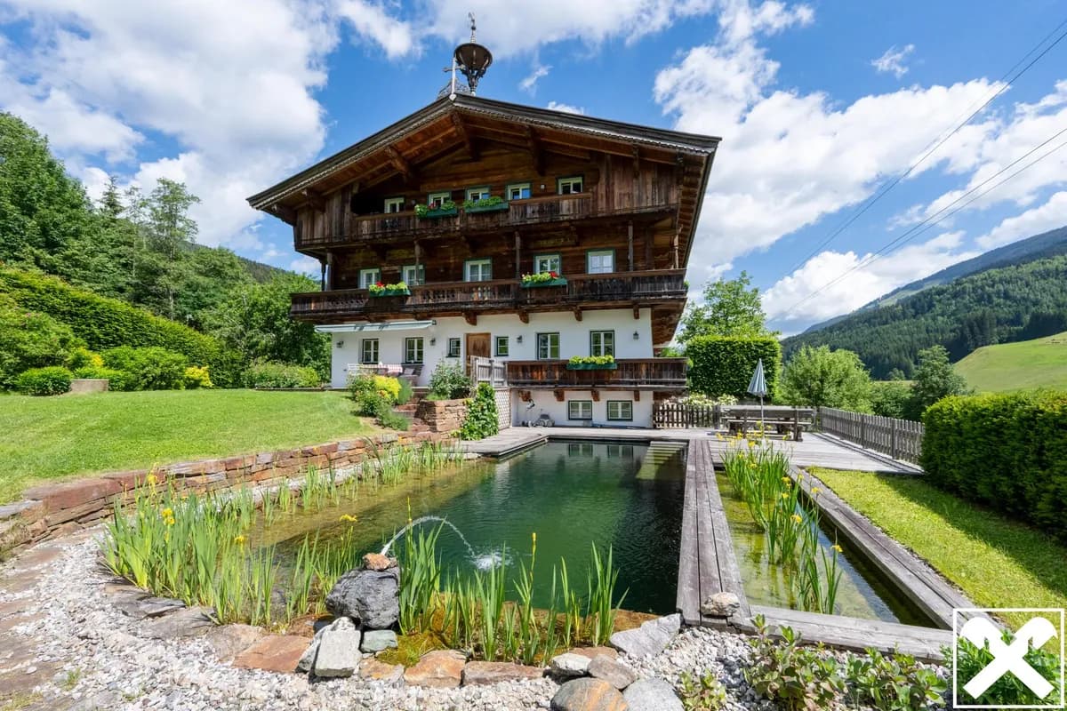 12-Zimmer-Haus kaufen in Kitzbühel – 387 m² – Bild 2 von 13