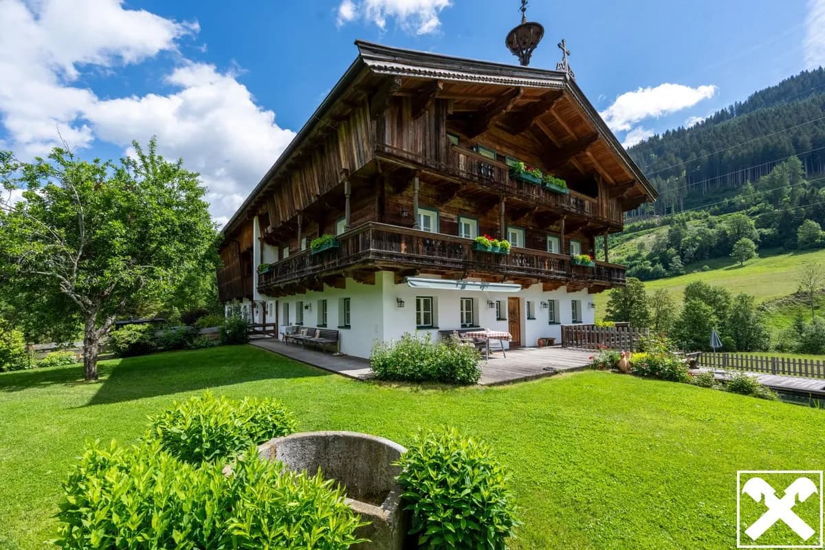12-Zimmer-Haus kaufen in Kitzbühel – 387 m² – Bild 4 von 13
