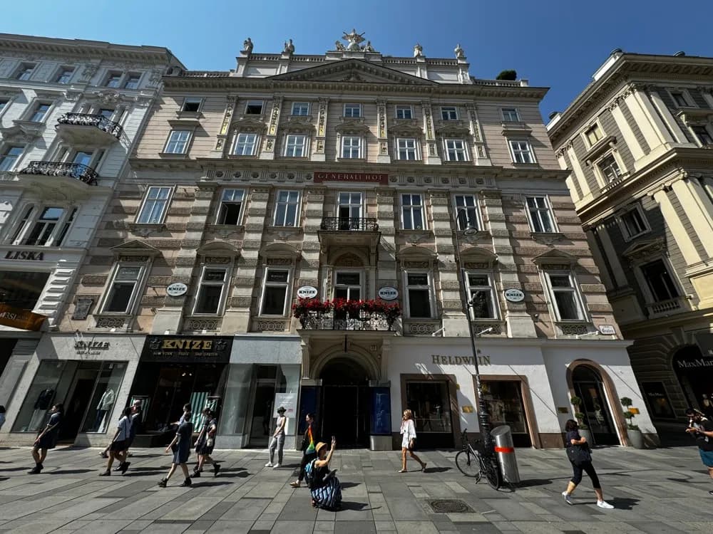 Gewerbeimmobilie mieten in Wien – 460 m², € 25