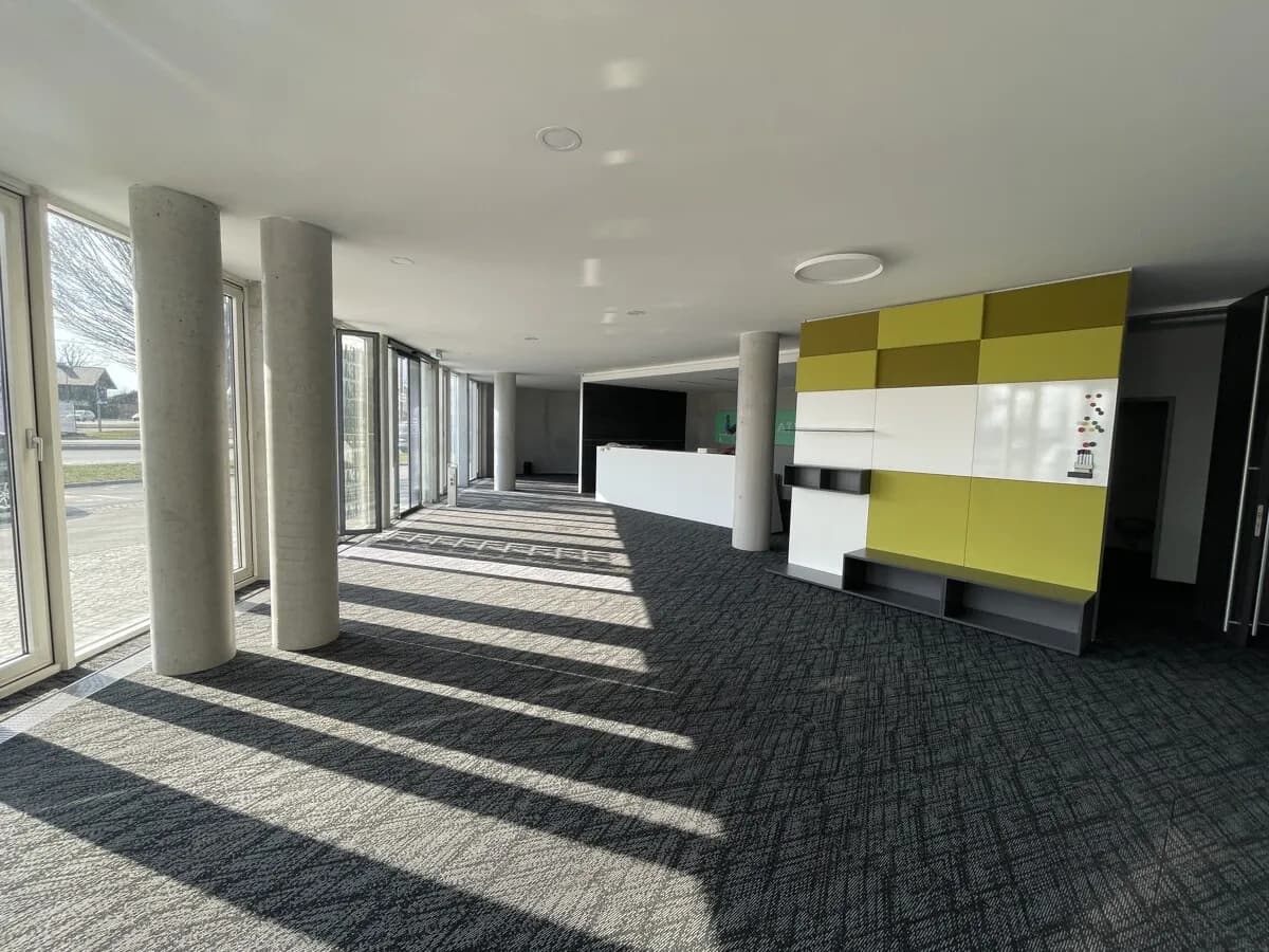 Gewerbeimmobilie mieten in Salzburg Stadt – 380 m², € 8.293