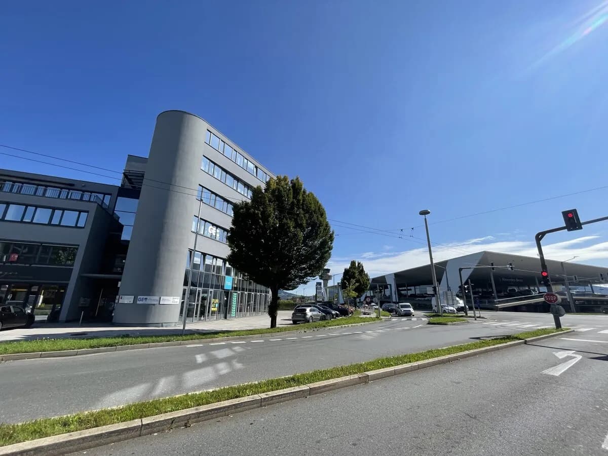 Gewerbeimmobilie mieten in Salzburg Stadt – 380 m², € 8.293 – Bild 2 von 16