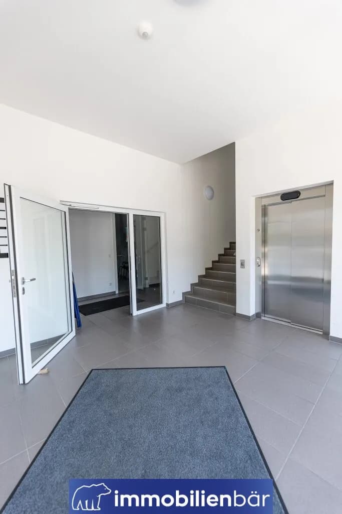 Gewerbeimmobilie mieten in Grieskirchen – 99 m², € 1.690 – Bild 5 von 9