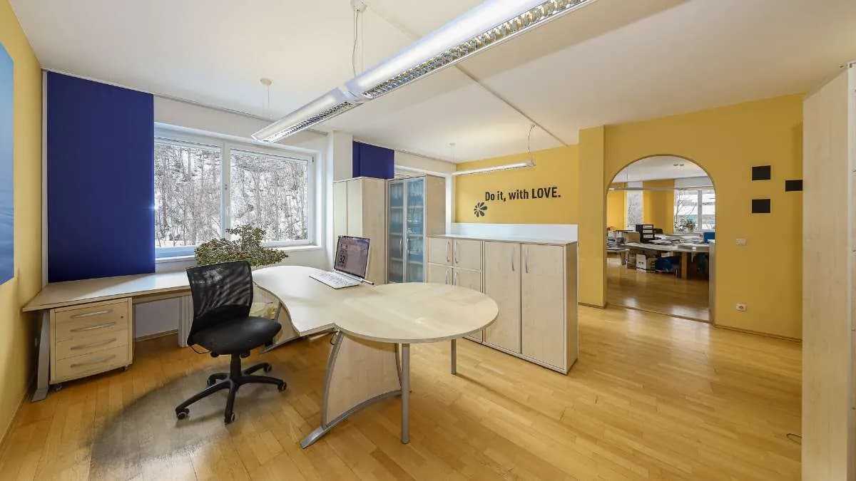 2-Zimmer-Gewerbeimmobilie kaufen in Kitzbühel – 116 m², € 754.000 – Bild 8 von 11