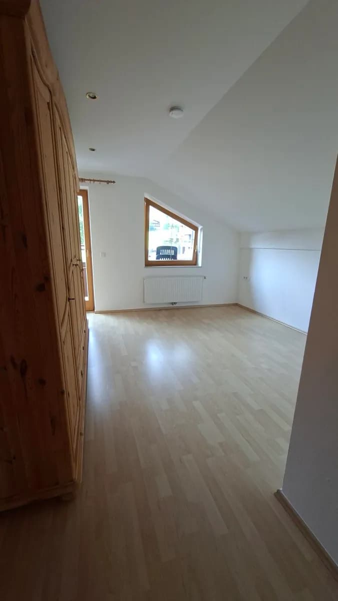 3-Zimmer-Wohnung mieten in Kitzbühel – 84 m², € 1.500 – Bild 3 von 8