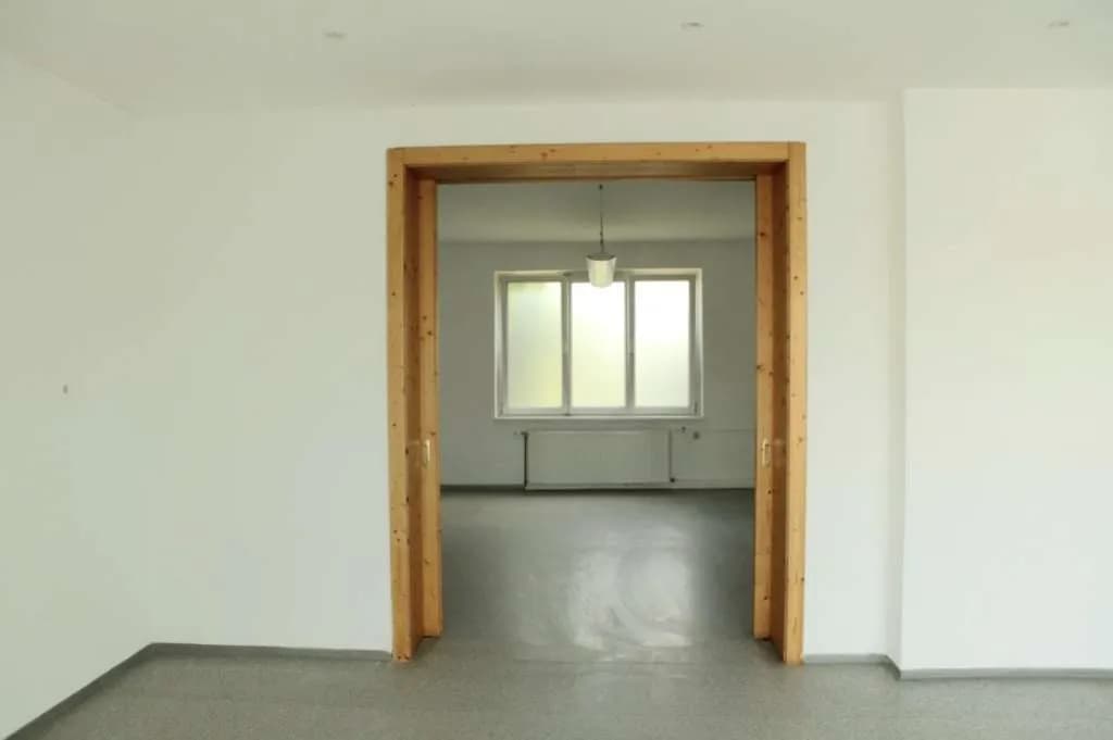 2-Zimmer-Gewerbeimmobilie mieten in Vöcklabruck – 66 m², € 880 – Bild 5 von 13