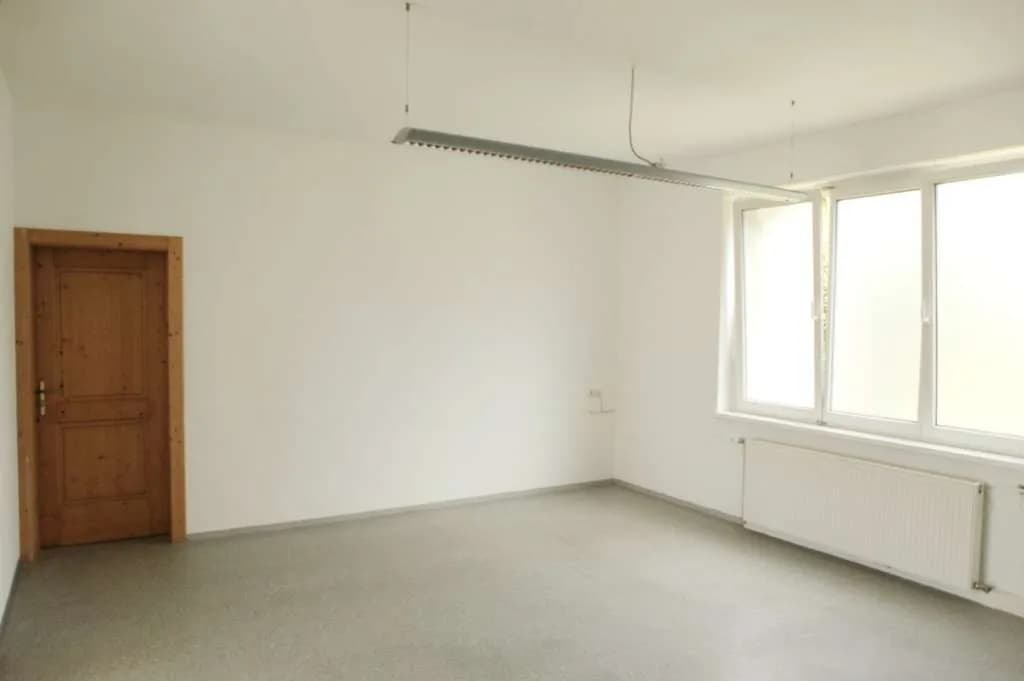 2-Zimmer-Gewerbeimmobilie mieten in Vöcklabruck – 66 m², € 880 – Bild 7 von 13