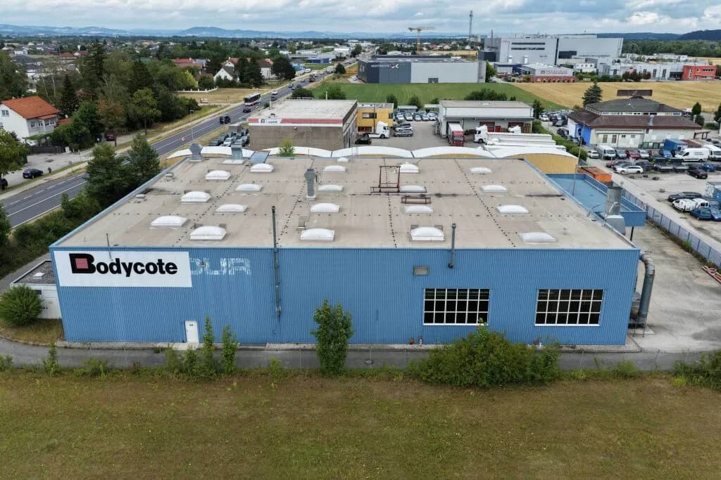 Gewerbeimmobilie kaufen in Wels-Land – 2 113 m², € 3.360.000