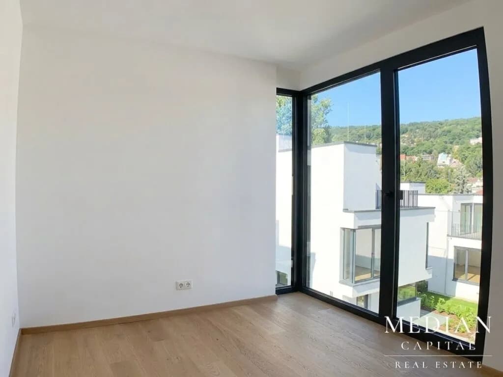 6-Zimmer-Haus mieten in Wien – 224,52 m², € 5.950 – Bild 8 von 10