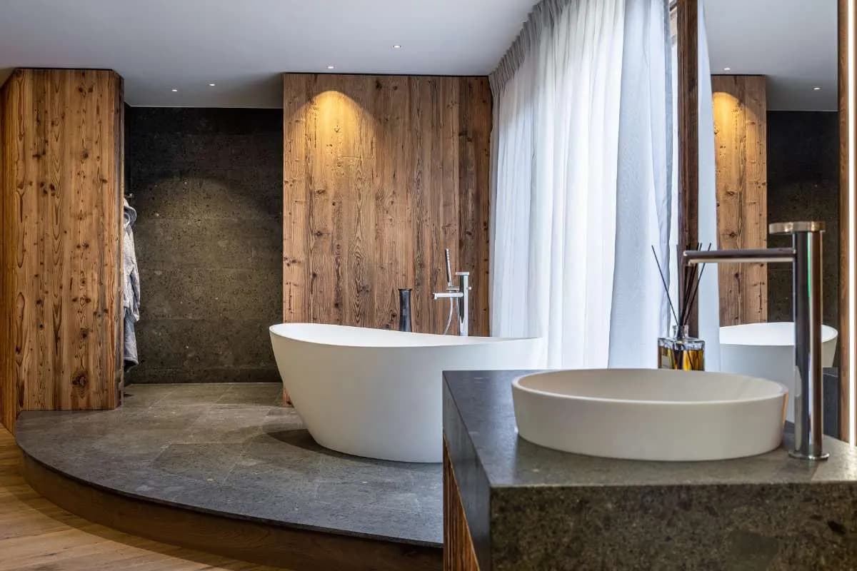 6-Zimmer-Wohnung mieten in Kitzbühel – 232 m², € 7.980 – Bild 10 von 29