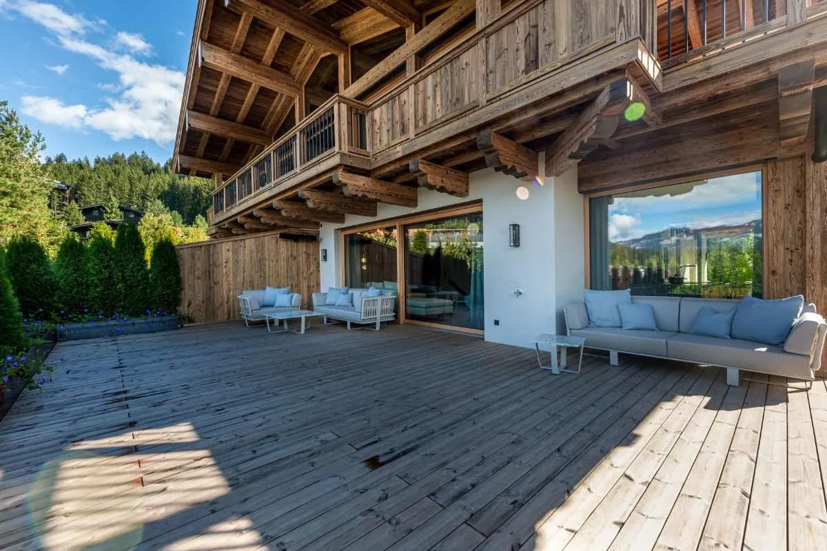 6-Zimmer-Wohnung mieten in Kitzbühel – 232 m², € 7.980 – Bild 26 von 29