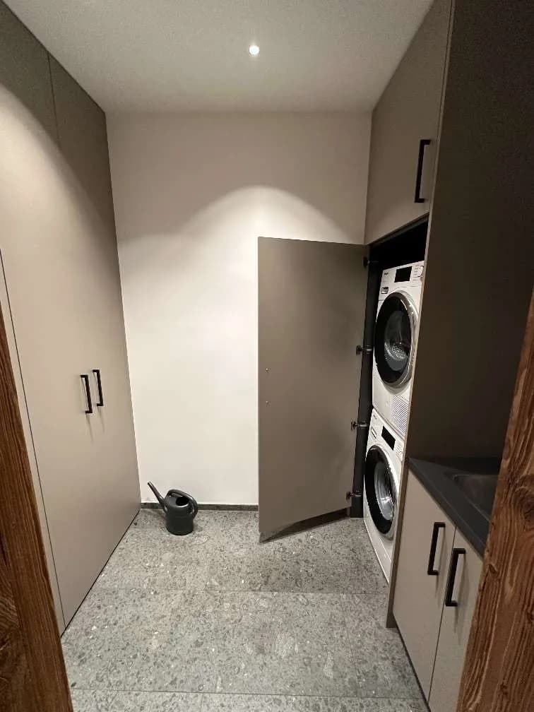 6-Zimmer-Wohnung mieten in Kitzbühel – 232 m², € 7.980 – Bild 29 von 29