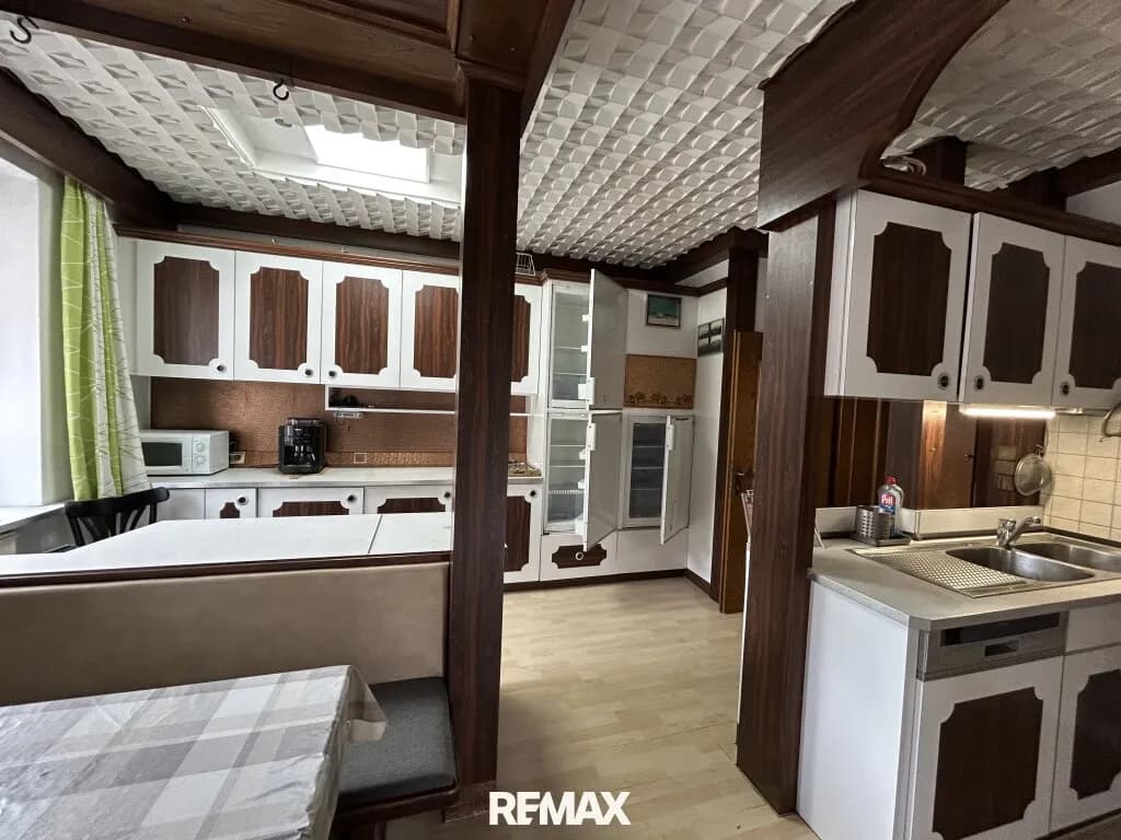 7-Zimmer-Wohnung mieten in Liezen – 197 m², € 1.716 – Bild 6 von 9