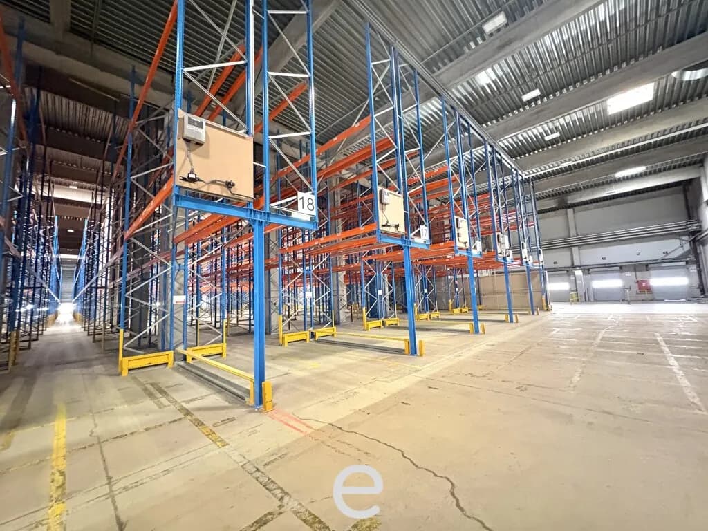 Gewerbeimmobilie mieten in Mödling – 2 192 m², € 7 – Bild 7 von 13