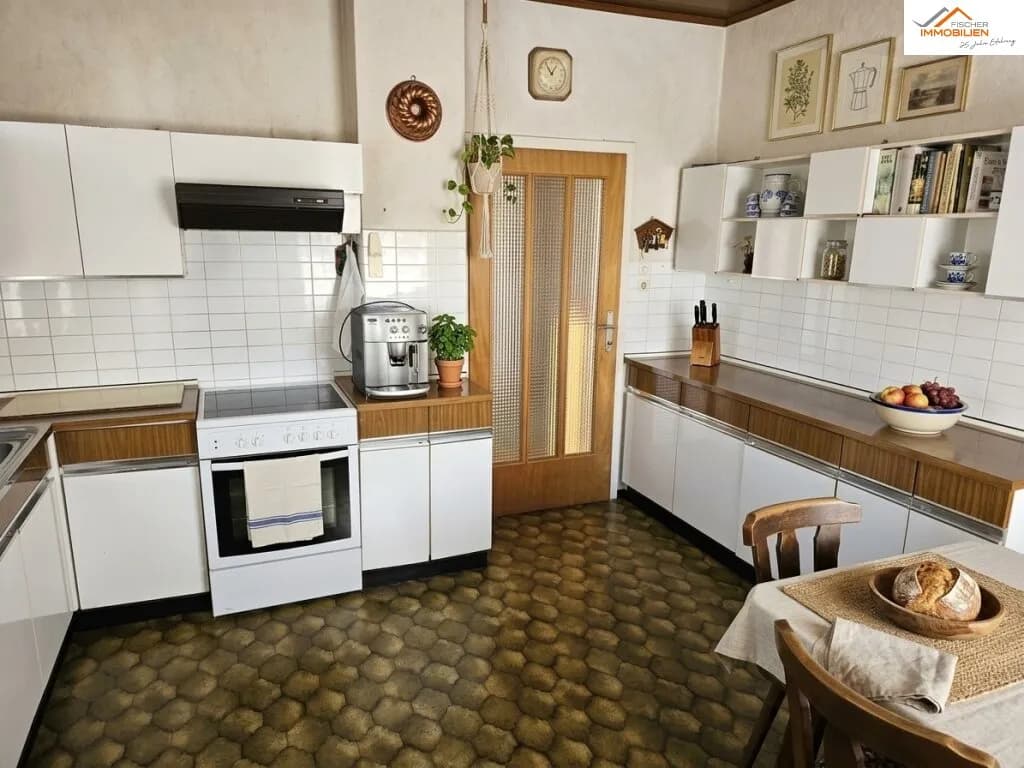 6-Zimmer-Haus kaufen in Neunkirchen – 124,6 m², € 275.000 – Bild 2 von 12