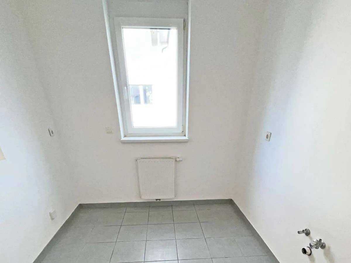 3-Zimmer-Wohnung mieten in Neunkirchen – 82,15 m², € 1.105 – Bild 6 von 10