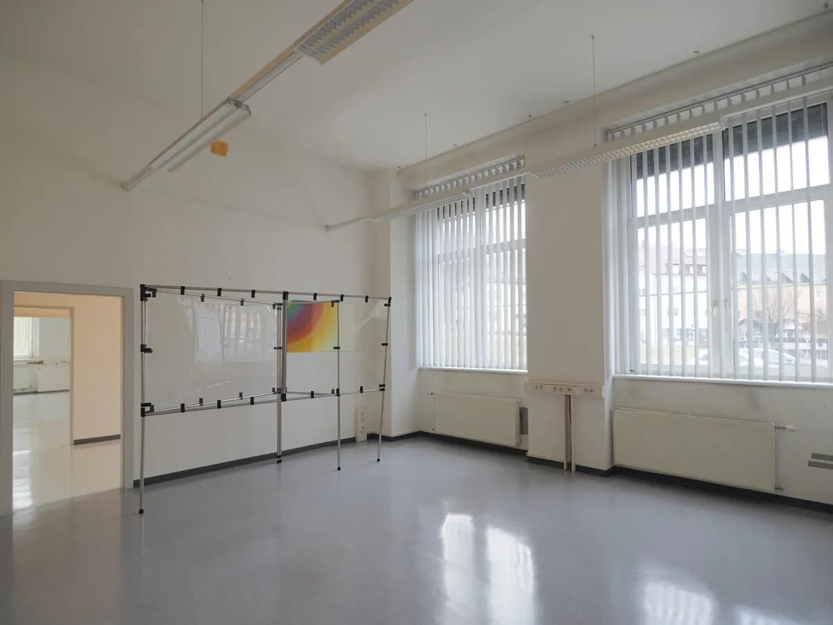 Gewerbeimmobilie mieten in Steyr – € 8 – Bild 5 von 13