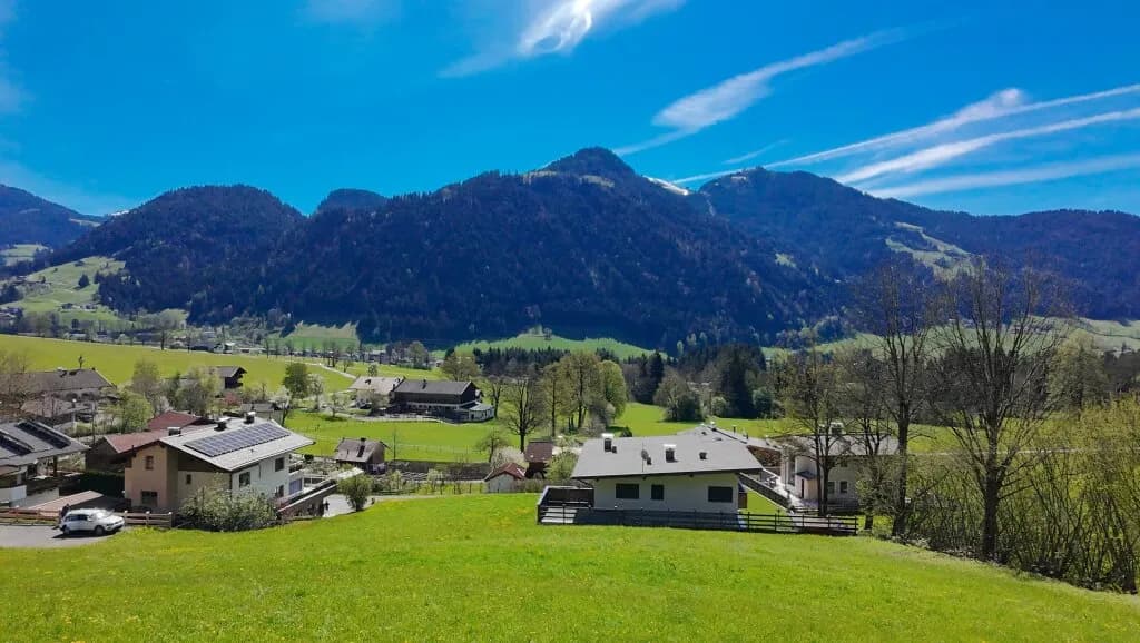 Grundstück kaufen in Kufstein – 1 215 m²