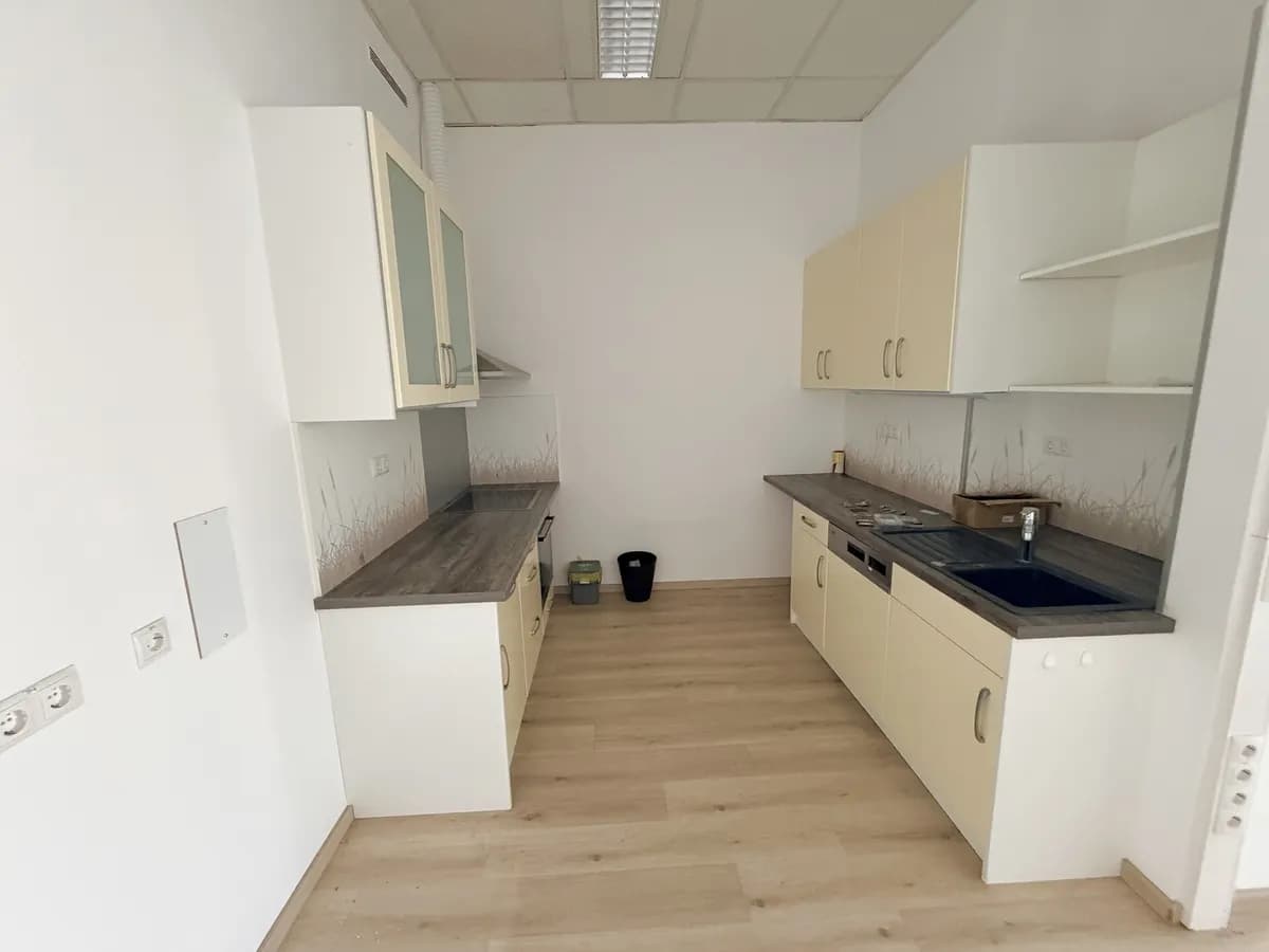 Gewerbeimmobilie mieten in Graz – 382 m², € 4.855 – Bild 11 von 17