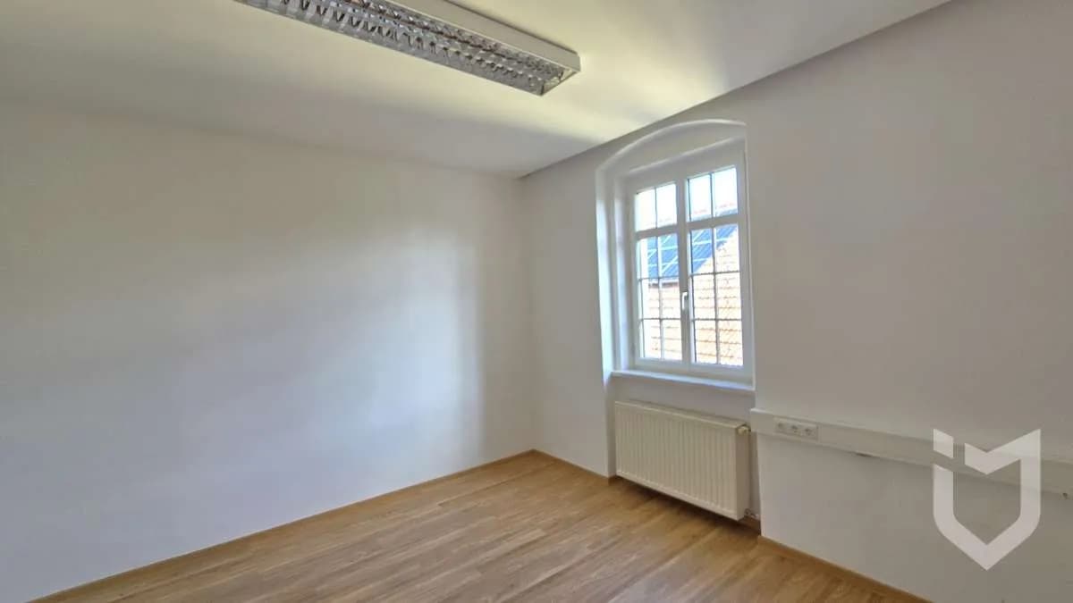 Gewerbeimmobilie mieten in Steyr-Land – 98 m², € 1.033 – Bild 5 von 13