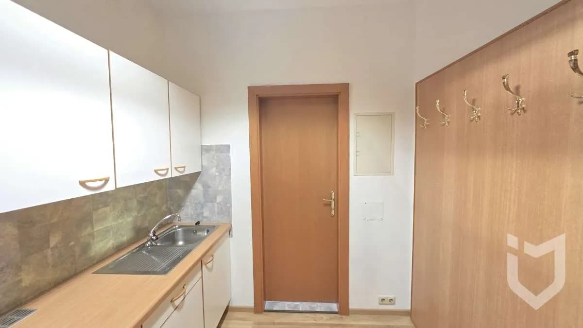 Gewerbeimmobilie mieten in Steyr-Land – 98 m², € 1.033 – Bild 6 von 13