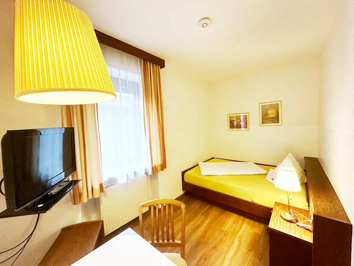 17-Zimmer-Wohnung kaufen in Graz – 330 m², € 990.000 – Bild 3 von 6