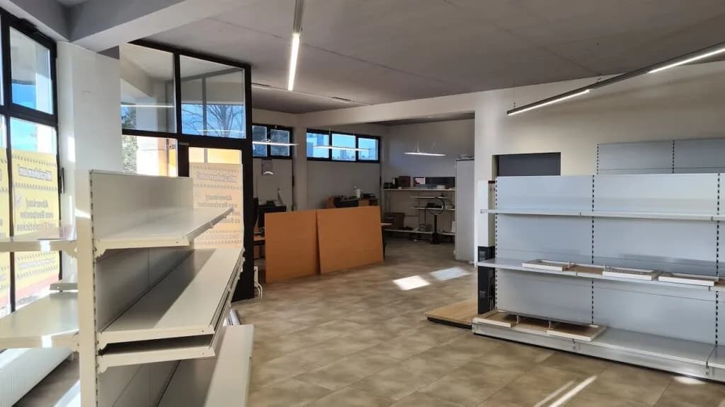 Gewerbeimmobilie kaufen in Eisenstadt – 750 m², € 584.000 – Bild 11 von 19