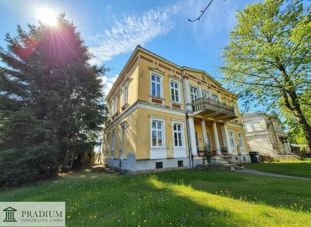 11-Zimmer-Haus kaufen in Baden – 320 m², € 1.450.000