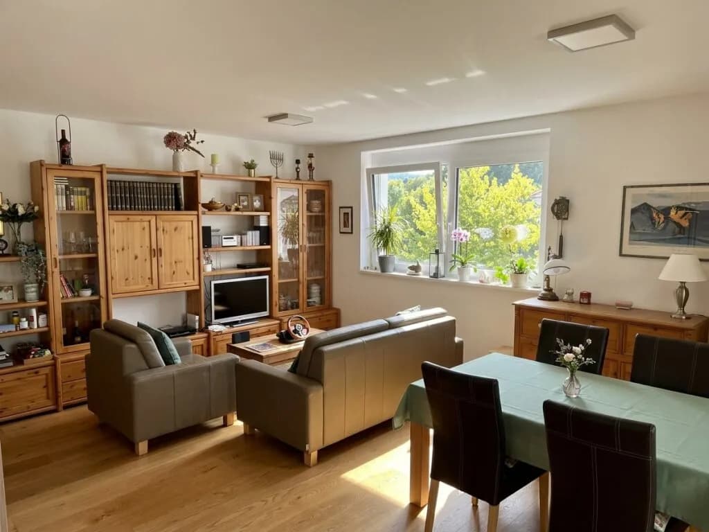 Wohnung kaufen in Neunkirchen – 100 m², € 284.500