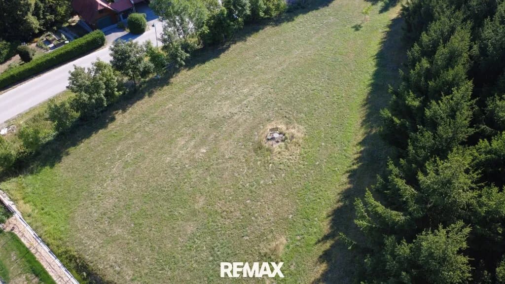 Grundstück kaufen in Melk – 1 435 m², € 98.000 – Bild 6 von 7