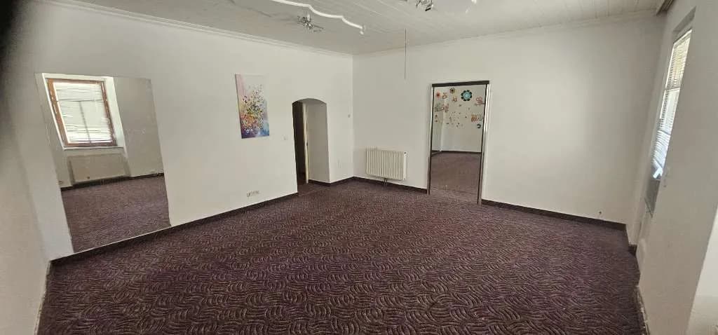 Wohnung mieten in Neunkirchen – 126 m², € 866 – Bild 3 von 16