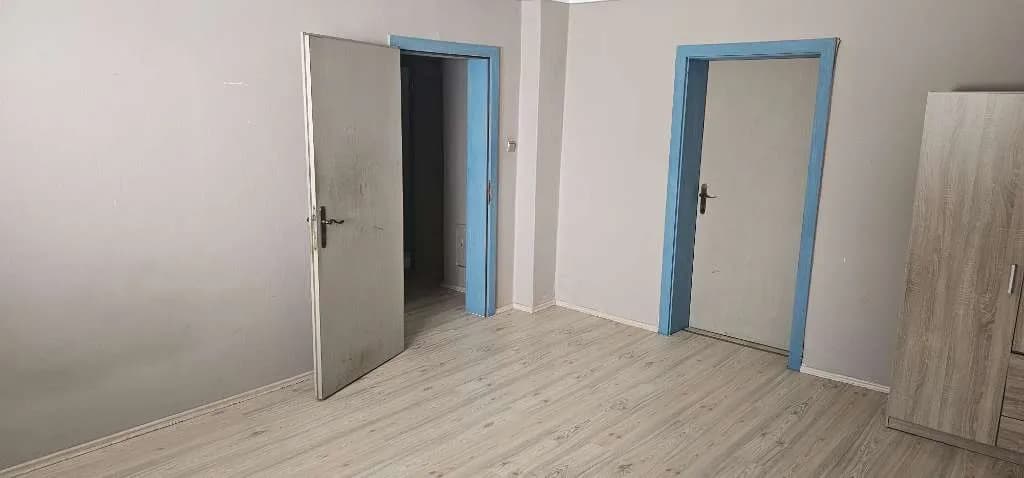 Wohnung mieten in Neunkirchen – 94 m², € 707 – Bild 2 von 10