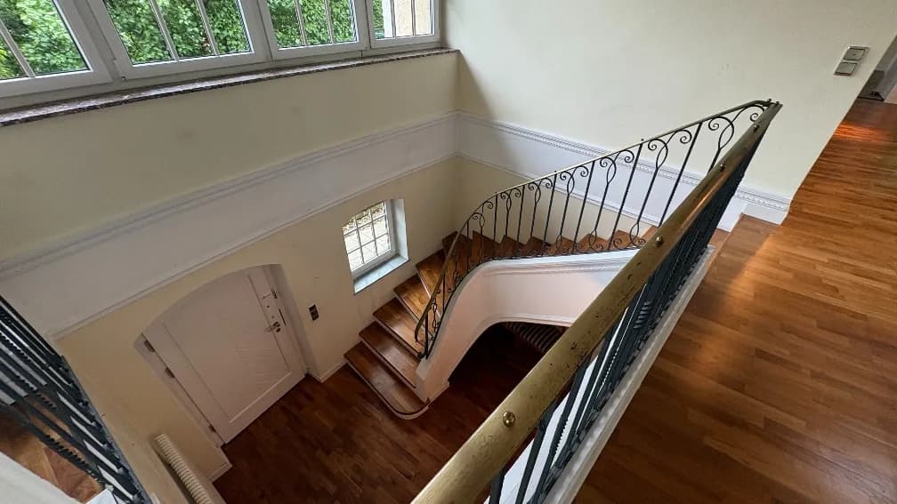 8-Zimmer-Immobilie kaufen in Salzburg Stadt – 277 m², € 1.150.000 – Bild 10 von 28