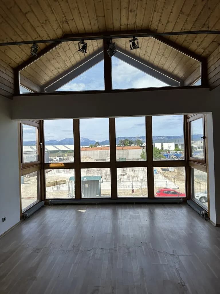 Gewerbeimmobilie kaufen in Wiener Neustadt – 2 556 m² – Bild 12 von 17