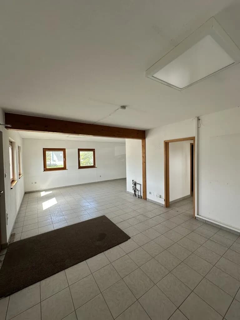 Gewerbeimmobilie kaufen in Wiener Neustadt – 2 556 m² – Bild 14 von 17