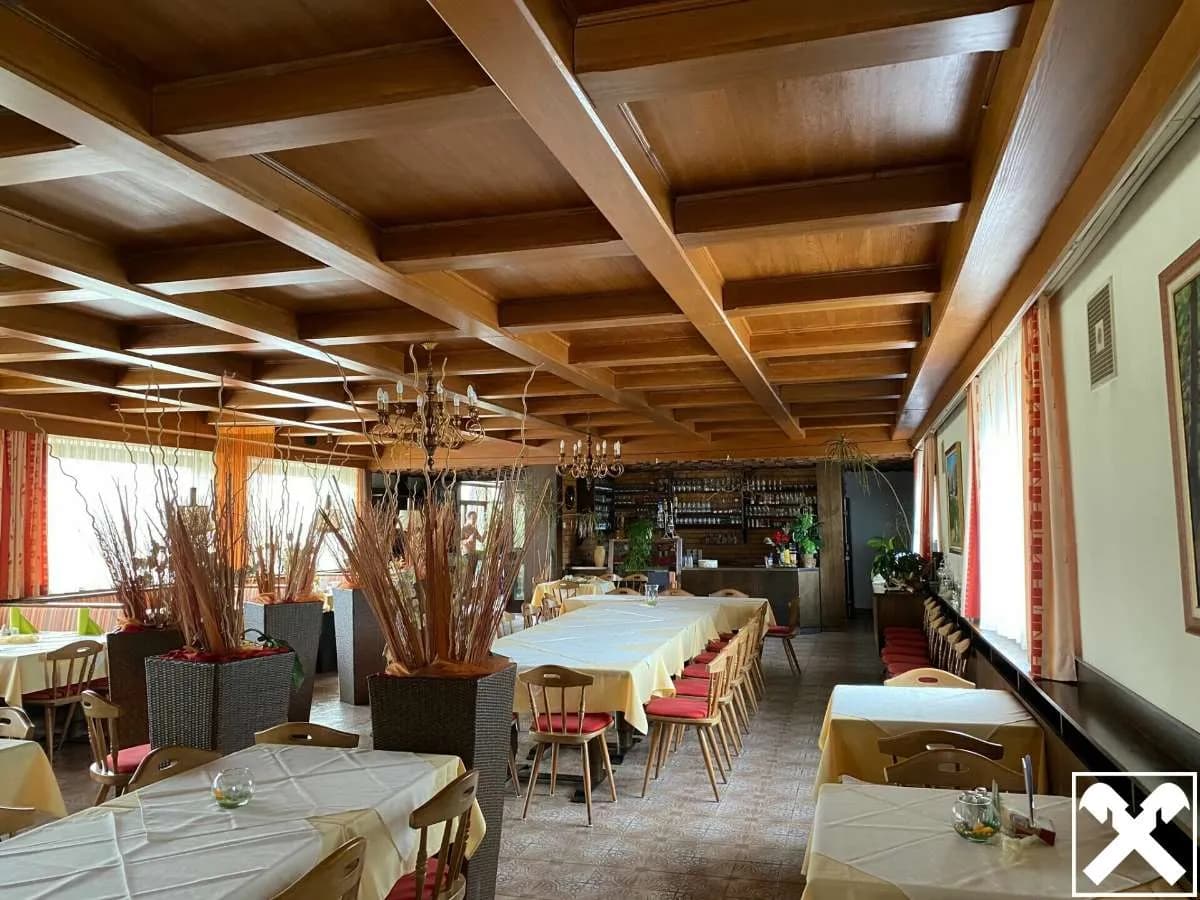 Haus kaufen in Perg – 1 010 m², € 649.000 – Bild 8 von 13