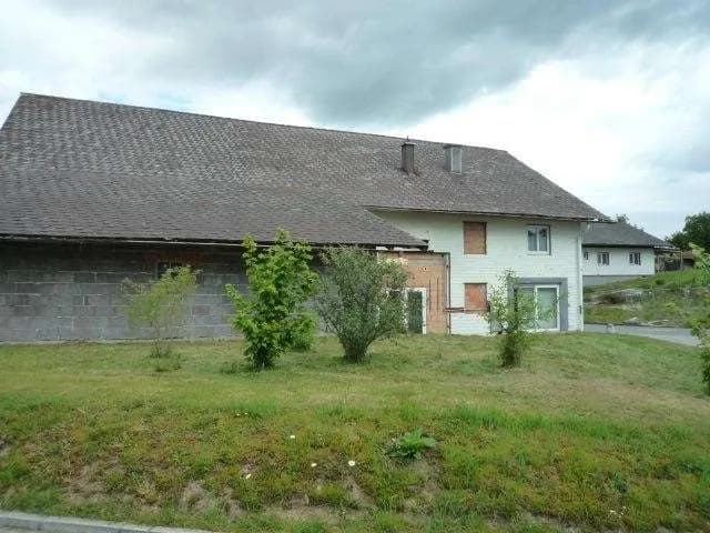 7-Zimmer-Haus kaufen in Vöcklabruck – 140 m², € 340.000 – Bild 2 von 24