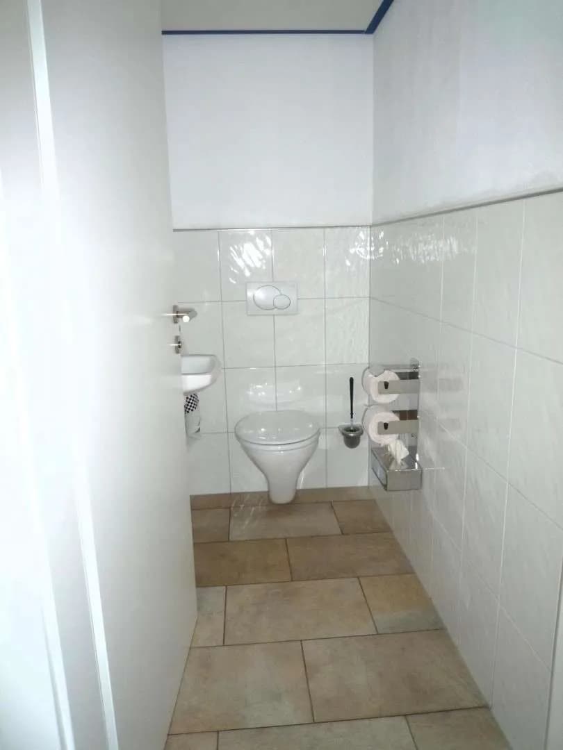 7-Zimmer-Haus kaufen in Vöcklabruck – 140 m², € 340.000 – Bild 11 von 24