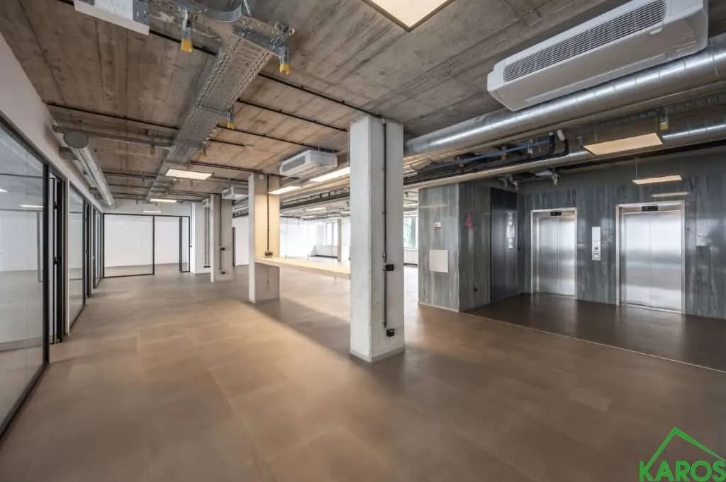 Gewerbeimmobilie mieten in Wien – 4 136,2 m², € 85.546 – Bild 16 von 40