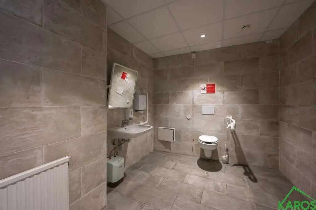 Gewerbeimmobilie mieten in Wien – 4 136,2 m², € 85.546 – Bild 31 von 40