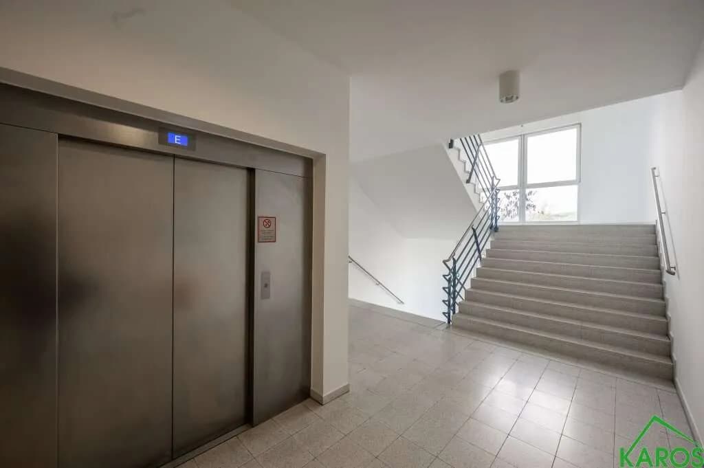 Gewerbeimmobilie mieten in Wien – 896 m², € 9.052 – Bild 5 von 21